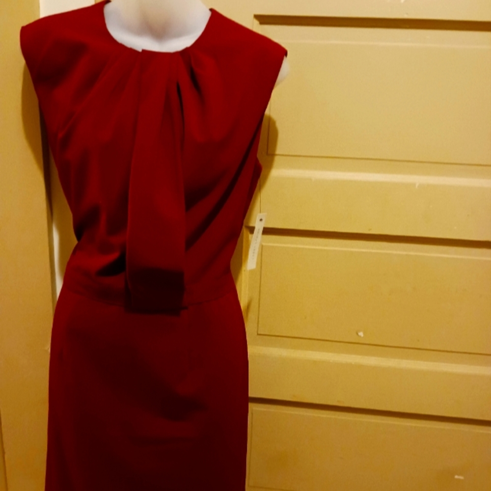Larry Levine Women's Burgundy Dress